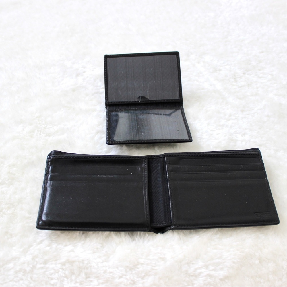 Coach classic men’s wallet - Picture 4 of 5